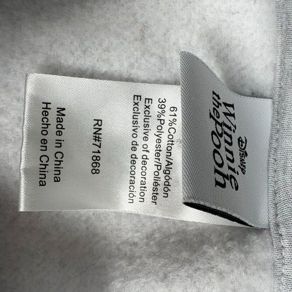 Vintage Disney Winnie the Pooh Winter Sweatshirt XL Graphic Eeyore Piglet Tigger - Picture 4 of 6